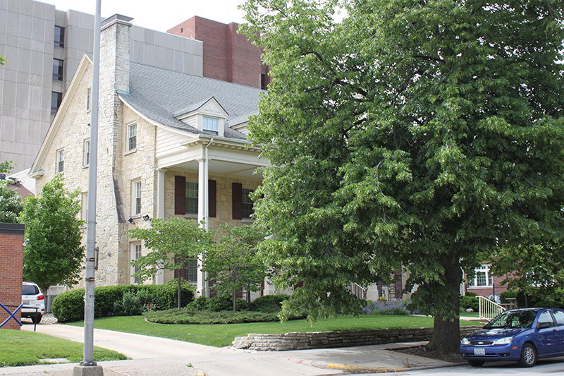Alternate view of Chi Omega Chapter House