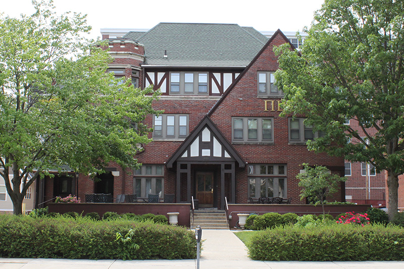 Front view of Pi Beta Phi Chapter House